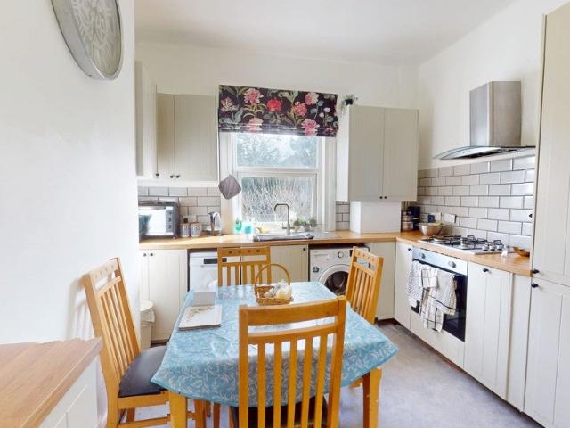 Flat for rent in London Borough of Croydon, Norbury