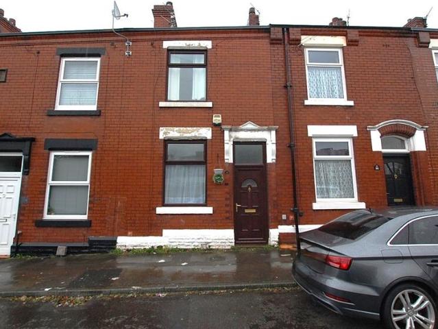 Flat for rent in Ashton-under-Lyne, Tameside
