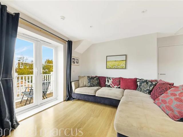 Flat for rent in Worcester Park, Greater London