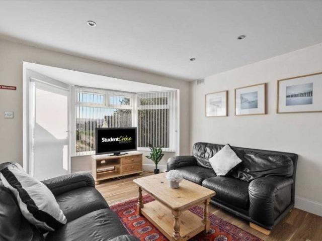 Flat for rent in St. Judes, Plymouth