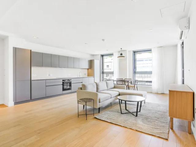 Flat for rent in Saint Giles, Bloomsbury