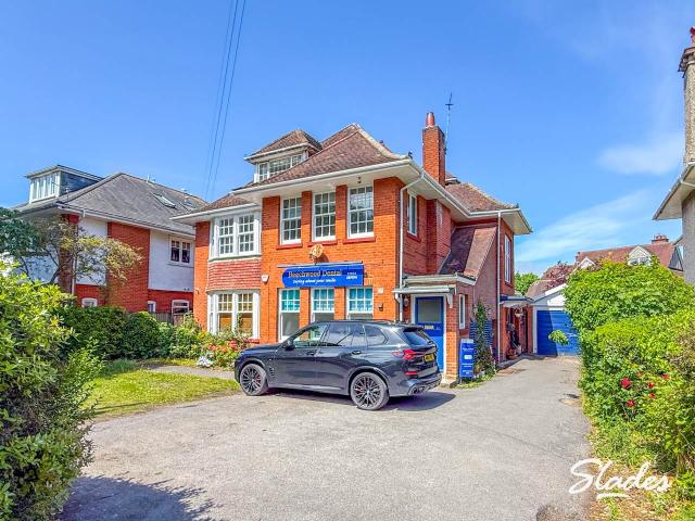 Flat for rent in Pokesdown, Bournemouth