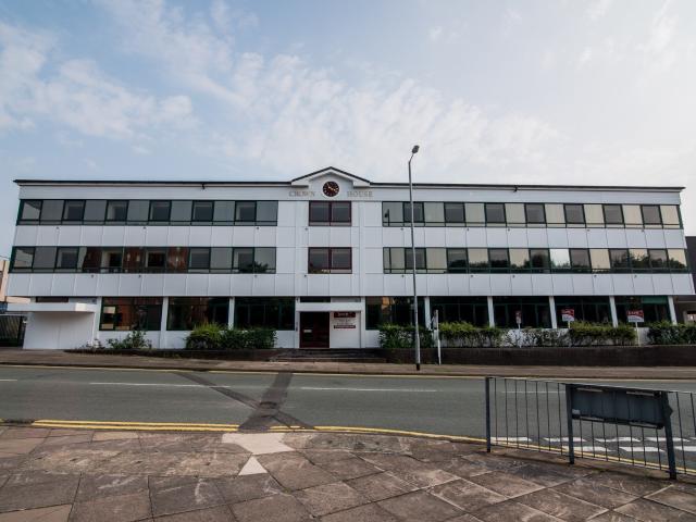 Flat for rent in Broomhill, Chadsmoor