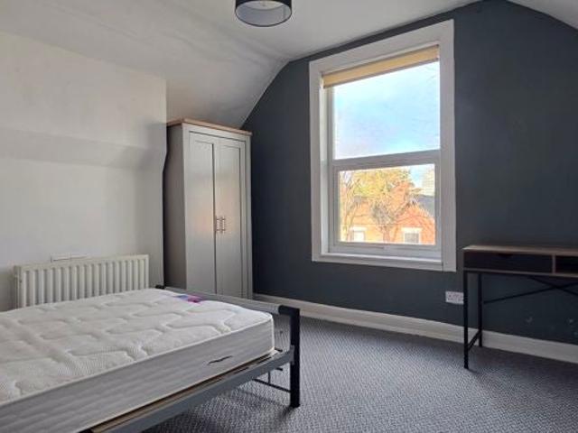 Flat for rent in Haddon, East Midlands