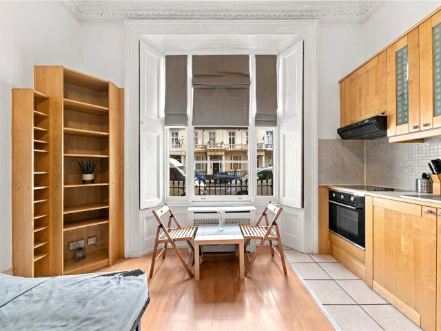 Apartment for rent in Tachbrook Estate, Greater London
