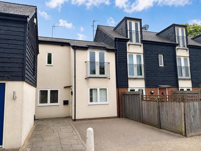 Flat for rent in Colliers End, Hertfordshire