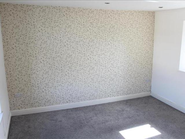 Apartment for rent in St George, Bristol