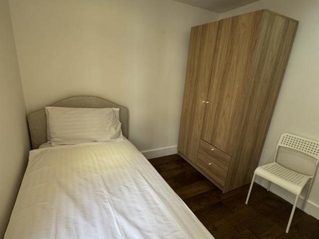 Flat for rent in Paddington