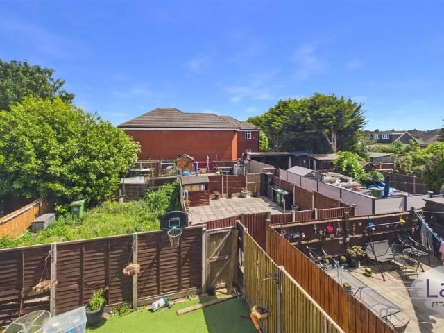 Flat for rent in Broxbourne, Hertfordshire
