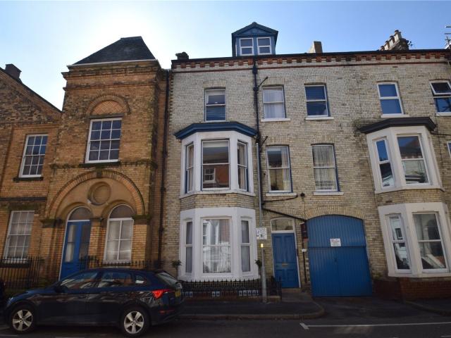 Flat for rent in South Cliff, Kepwick