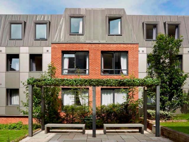 Flat for rent in Hyde Park, West Yorkshire