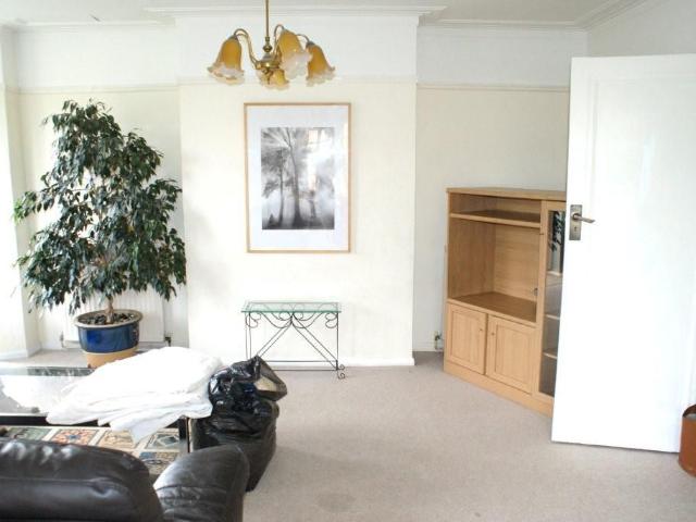 Flat for rent in Cockfosters, Greater London
