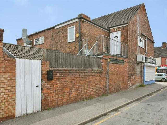 Flat for rent in Lincoln Gardens, Dragonby
