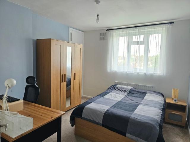 Flat for rent in London Borough of Lambeth, Greater London