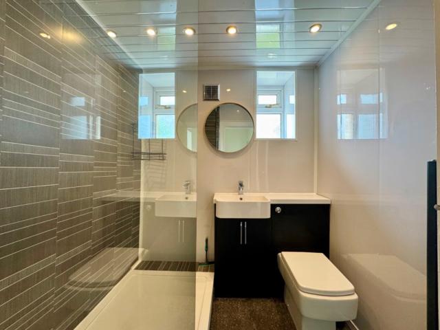 Flat for rent in Orbiston, Bellshill