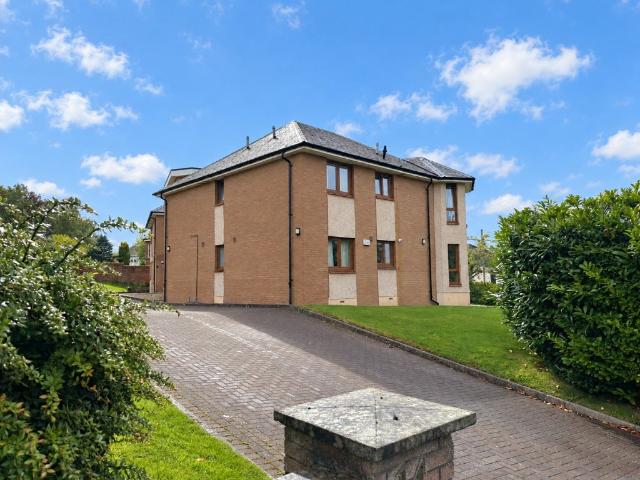 Flat for rent in Wellmeadow, Glasgow