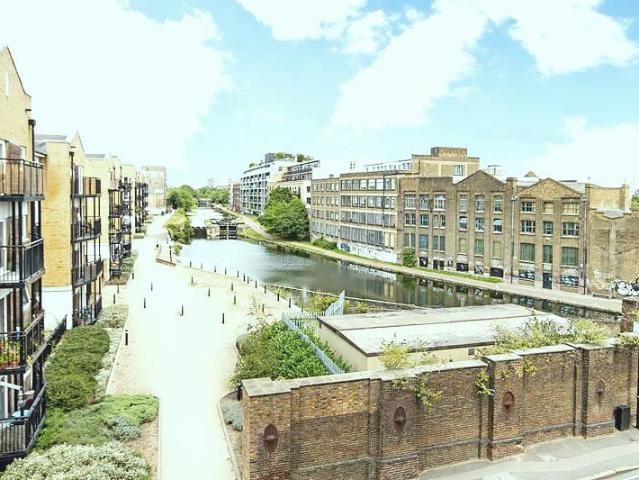 Flat for rent in Limehouse, Greater London