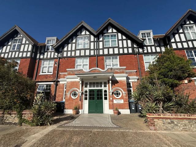 Flat for rent in Palm Bay, Thanet
