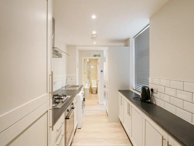 Flat for rent in Stoke, Stoke-on-Trent