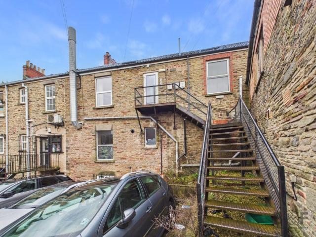 Flat for rent in Kingswood, South Gloucestershire