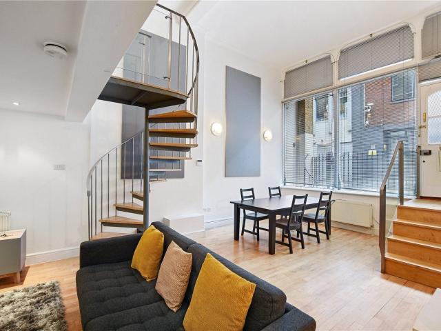 Flat for rent in Camden Town, East Marylebone