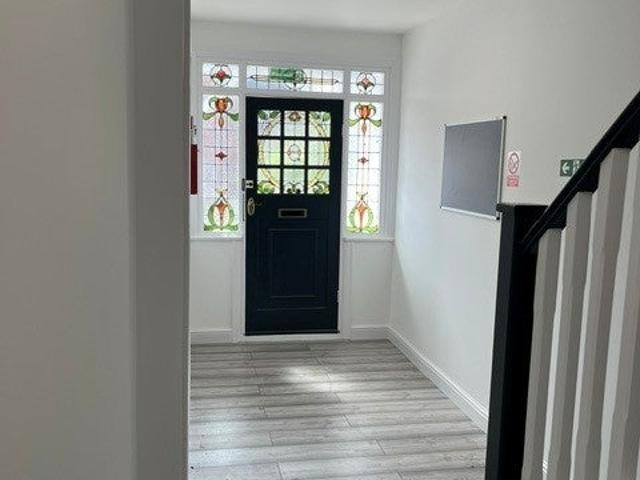 Flat for rent in Greater London