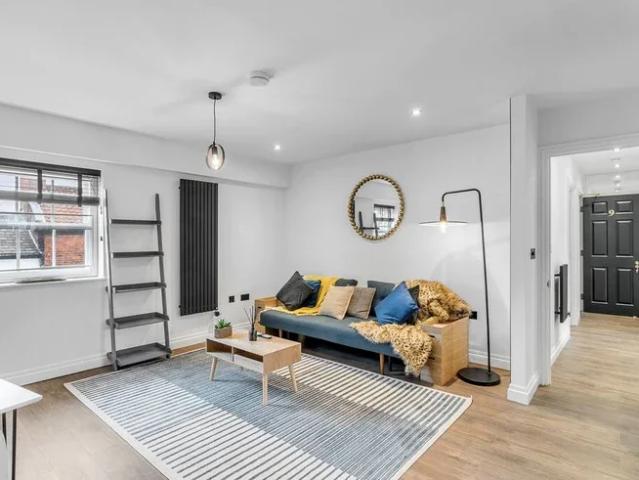 Flat for rent in Heigham Grove, East Bank