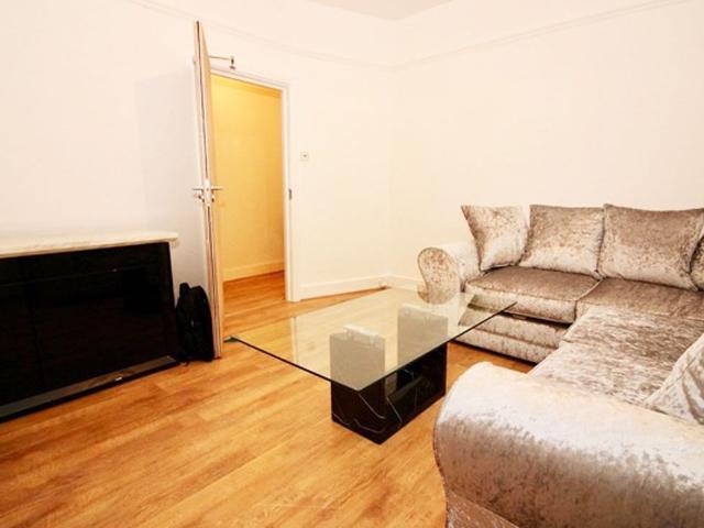 Flat for rent in Walthamstow Village, Leyton