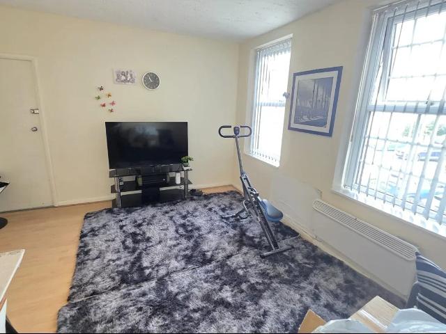 Flat for rent in Bank Quay, Warrington