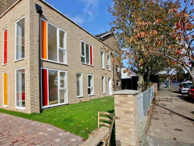 Flat for rent in Avery Hill, Greater London