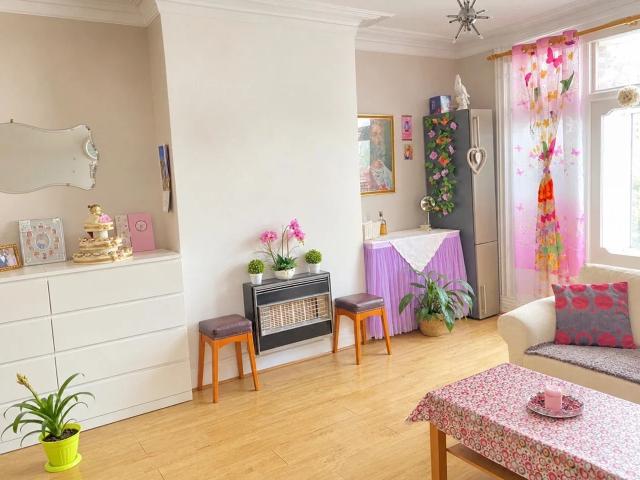Flat for rent in London Borough of Croydon, Greater London