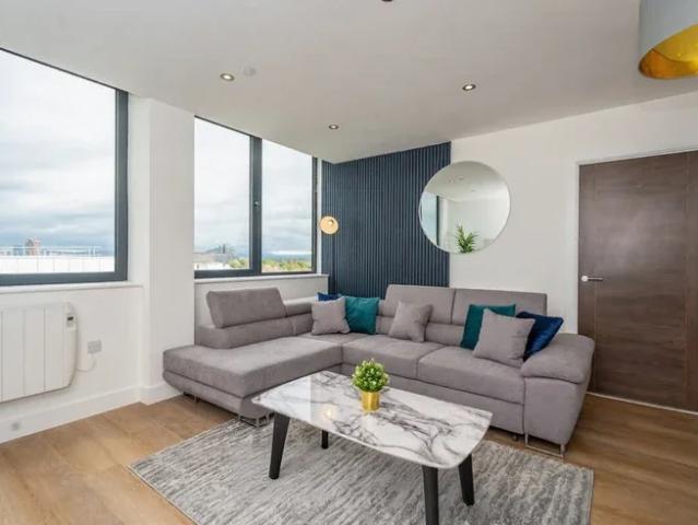 Flat for rent in Gorse Hill, Trafford Park
