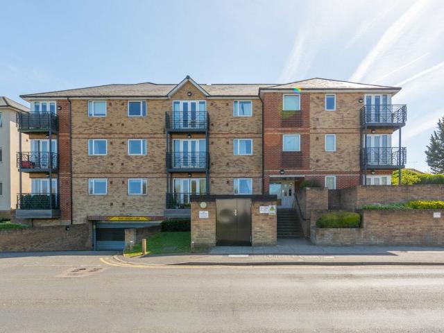 Flat for rent in Waterdale, St Albans