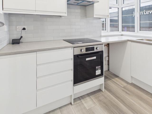 Flat for rent in New Town, Horsham