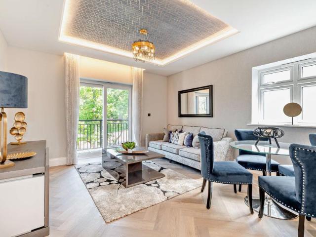 Flat for rent in Batchworth