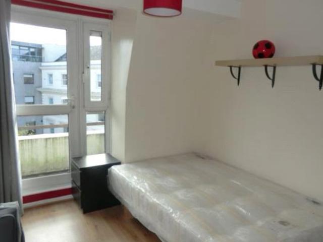 Flat for rent in Paddington, Westbourne Green