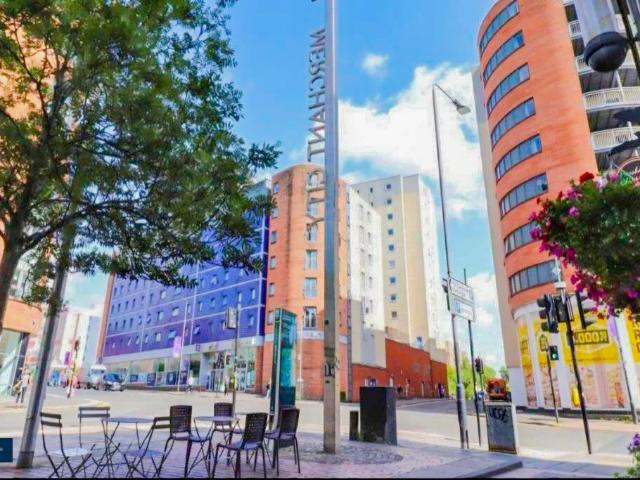 Flat for rent in Merchant City, Scotland