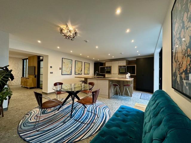 Flat for rent in London Borough of Lewisham, Deptford