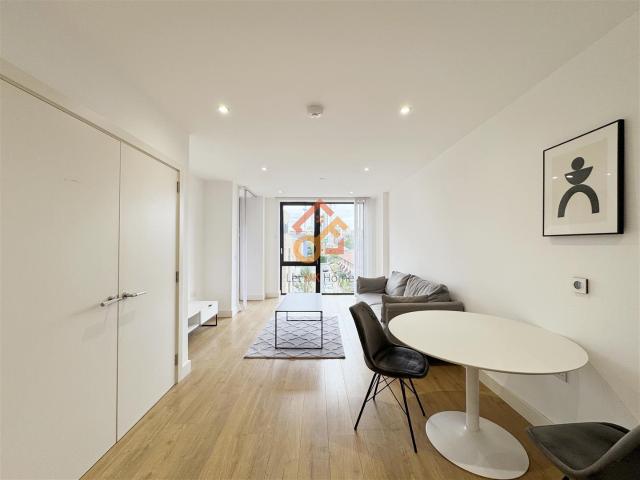 Flat for rent in Aberfeldy Village, Blackwall