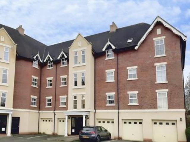 Flat for rent in Kingsmead, Davenham