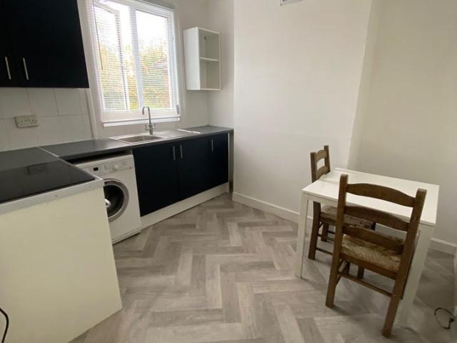 Flat for rent in South End, Greater London