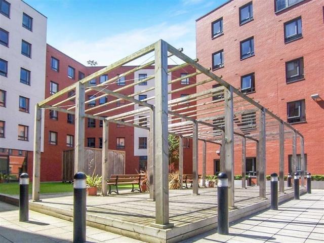 Flat for rent in City Centre, Georgia