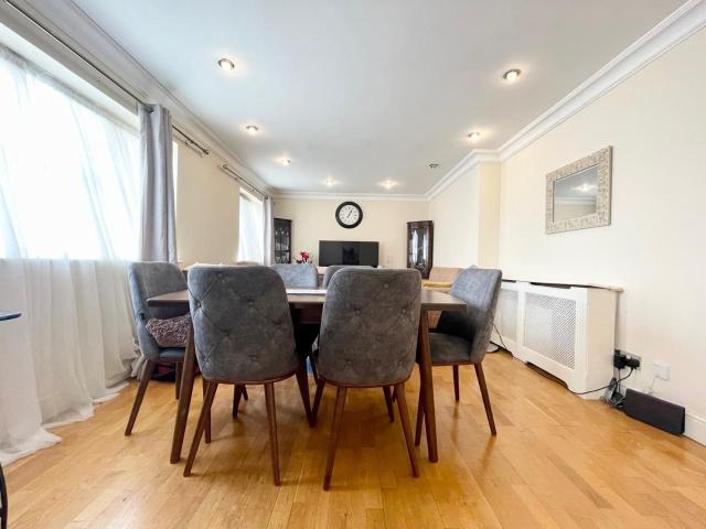 Flat for rent in Barking Riverside, Greater London