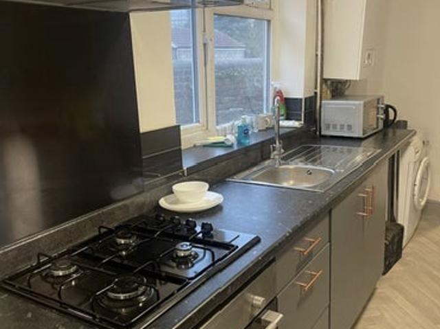 Flat for rent in Langley Green, West Midlands
