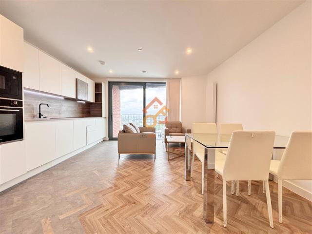 Flat for rent in Kings Hill, Colliers End
