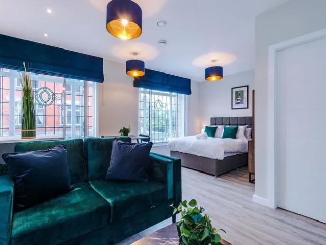 Flat for rent in Southport, Sefton