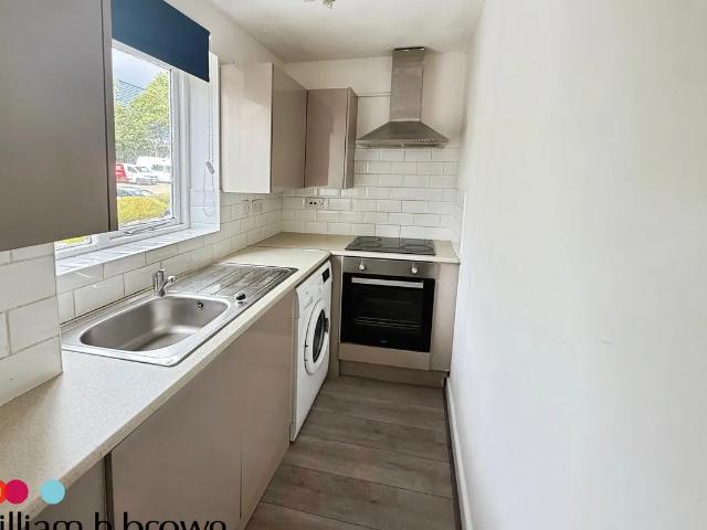 Flat for rent in Purfleet, Essex