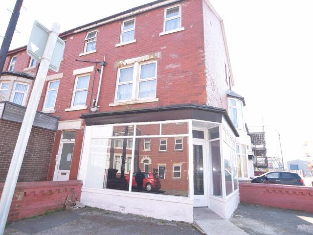 Flat for rent in Blackpool