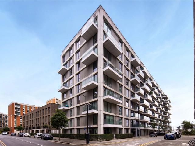 Flat for rent in Silvertown, Silvertown