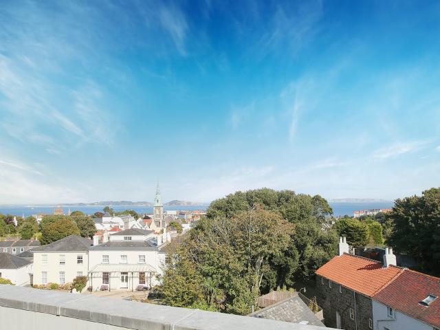 Flat for rent in Canton, Cardiff